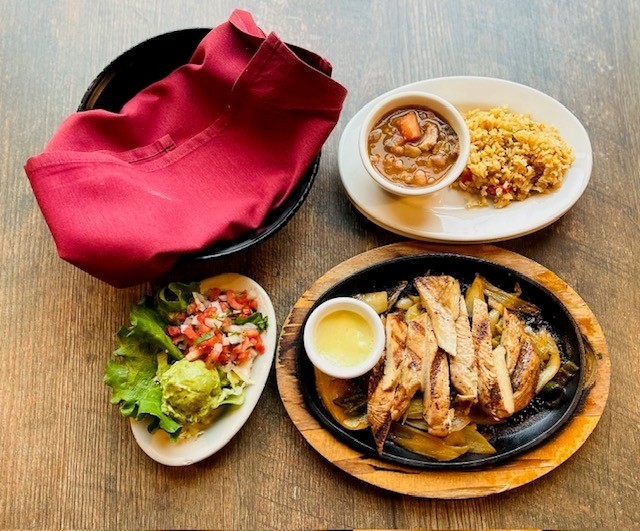 "Fajitas for 2\n"